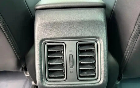 Honda Vezel, 2023 год, 1 490 888 рублей, 16 фотография