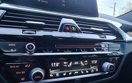 BMW 6 серия, 2019 год, 3 970 000 рублей, 10 фотография