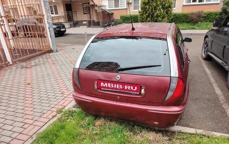 Lancia Lybra, 2002 год, 350 000 рублей, 4 фотография