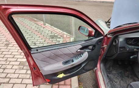 Lancia Lybra, 2002 год, 350 000 рублей, 5 фотография