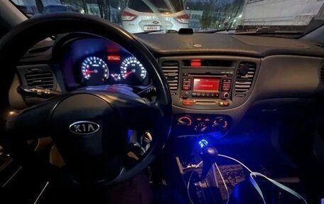 KIA Rio II, 2011 год, 500 000 рублей, 12 фотография