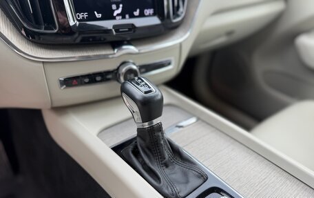 Volvo XC60 II, 2019 год, 3 490 000 рублей, 26 фотография