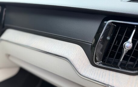 Volvo XC60 II, 2019 год, 3 490 000 рублей, 39 фотография