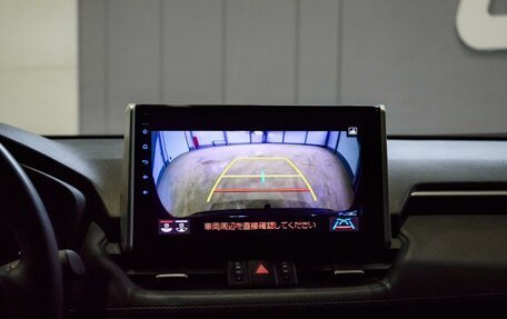 Toyota RAV4, 2021 год, 3 675 000 рублей, 12 фотография