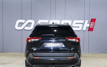 Toyota RAV4, 2021 год, 3 675 000 рублей, 4 фотография
