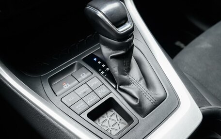 Toyota RAV4, 2021 год, 3 675 000 рублей, 17 фотография