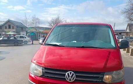 Volkswagen Caravelle T5, 2010 год, 1 790 000 рублей, 1 фотография