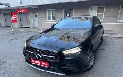 Mercedes-Benz E-Класс, 2022 год, 5 900 000 рублей, 1 фотография