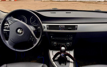 BMW 3 серия, 2008 год, 990 000 рублей, 8 фотография