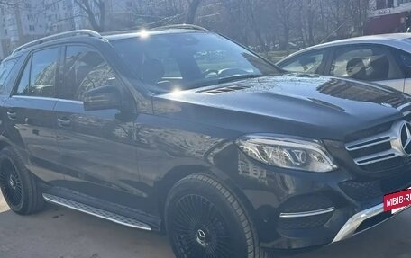 Mercedes-Benz GLE, 2015 год, 3 290 000 рублей, 4 фотография