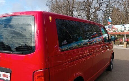 Volkswagen Caravelle T5, 2010 год, 1 790 000 рублей, 7 фотография