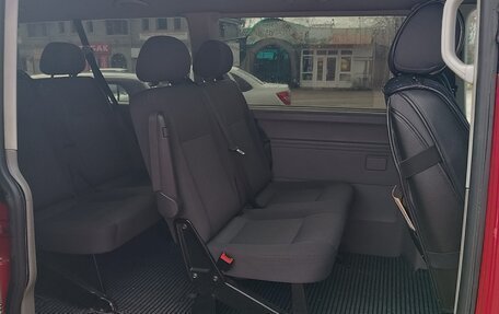 Volkswagen Caravelle T5, 2010 год, 1 790 000 рублей, 11 фотография