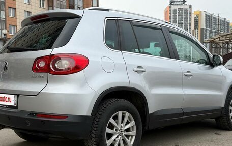 Volkswagen Tiguan I, 2010 год, 995 000 рублей, 3 фотография