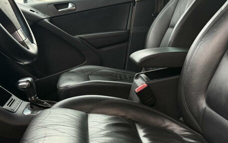 Volkswagen Tiguan I, 2010 год, 995 000 рублей, 14 фотография