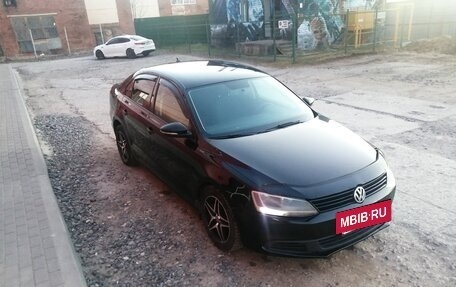 Volkswagen Jetta VI, 2012 год, 627 000 рублей, 2 фотография