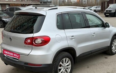 Volkswagen Tiguan I, 2010 год, 995 000 рублей, 21 фотография