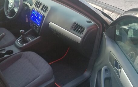 Volkswagen Jetta VI, 2012 год, 627 000 рублей, 12 фотография