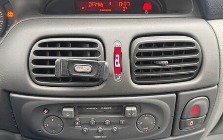 Renault Scenic III, 2000 год, 80 000 рублей, 10 фотография