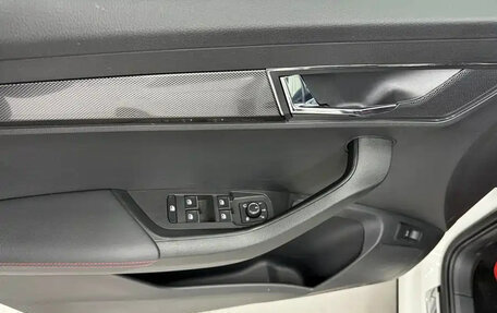 Skoda Karoq I, 2022 год, 1 700 888 рублей, 8 фотография