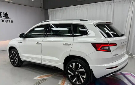 Skoda Karoq I, 2022 год, 1 700 888 рублей, 6 фотография