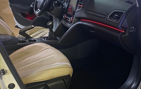 Renault Megane IV, 2017 год, 1 400 000 рублей, 9 фотография