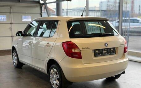 Skoda Fabia II, 2013 год, 737 000 рублей, 6 фотография