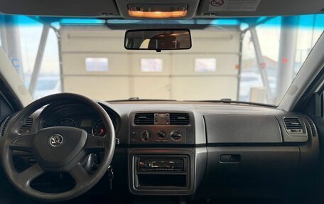 Skoda Fabia II, 2013 год, 737 000 рублей, 11 фотография