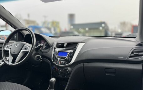 Hyundai Solaris II рестайлинг, 2011 год, 719 000 рублей, 10 фотография