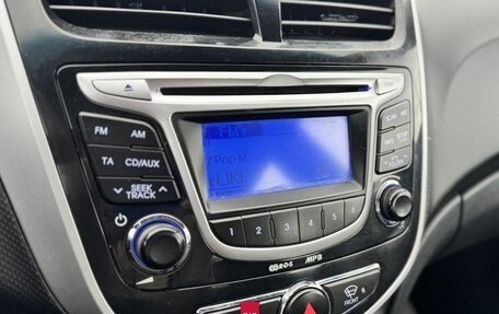 Hyundai Solaris II рестайлинг, 2011 год, 719 000 рублей, 15 фотография