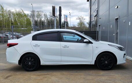 KIA Rio IV, 2017 год, 1 010 000 рублей, 4 фотография