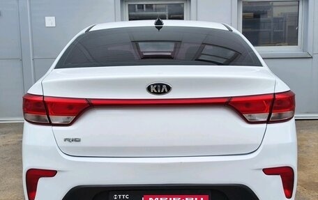 KIA Rio IV, 2017 год, 1 010 000 рублей, 6 фотография