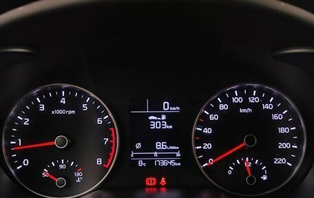 KIA Rio IV, 2017 год, 1 010 000 рублей, 13 фотография