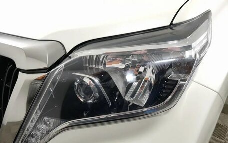 Toyota Land Cruiser Prado 150 рестайлинг 2, 2015 год, 3 750 000 рублей, 15 фотография