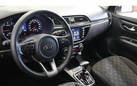 KIA Rio IV, 2017 год, 1 529 000 рублей, 6 фотография