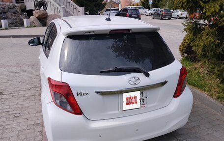 Toyota Vitz, 2011 год, 450 000 рублей, 3 фотография