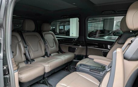 Mercedes-Benz V-Класс, 2021 год, 8 350 000 рублей, 11 фотография