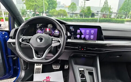 Volkswagen Golf VIII, 2023 год, 1 928 008 рублей, 14 фотография