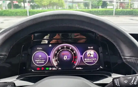 Volkswagen Golf VIII, 2023 год, 1 928 008 рублей, 15 фотография