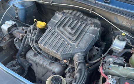 Renault Logan I, 2013 год, 700 000 рублей, 2 фотография