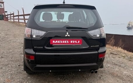Mitsubishi Outlander III рестайлинг 3, 2009 год, 1 200 000 рублей, 2 фотография