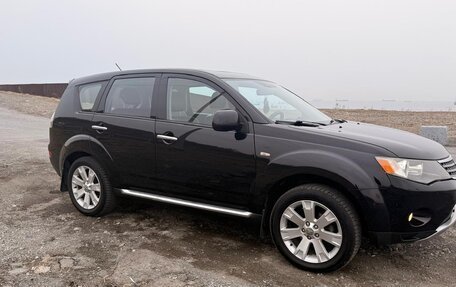 Mitsubishi Outlander III рестайлинг 3, 2009 год, 1 200 000 рублей, 5 фотография
