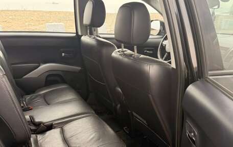 Mitsubishi Outlander III рестайлинг 3, 2009 год, 1 200 000 рублей, 11 фотография