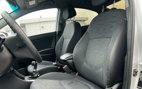 Hyundai Solaris II рестайлинг, 2015 год, 859 000 рублей, 7 фотография