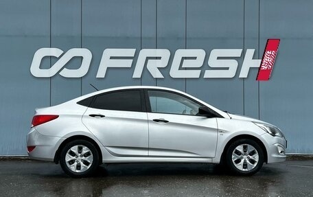 Hyundai Solaris II рестайлинг, 2015 год, 859 000 рублей, 5 фотография