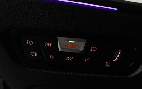 BMW 3 серия, 2019 год, 3 530 000 рублей, 18 фотография