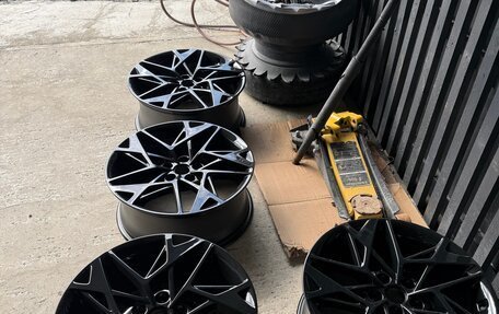 Genesis GV70, 2021 год, 5 600 000 рублей, 22 фотография