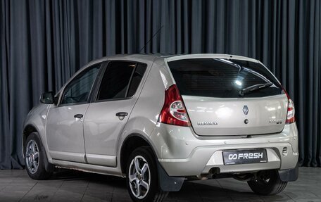 Renault Sandero I, 2010 год, 588 000 рублей, 2 фотография