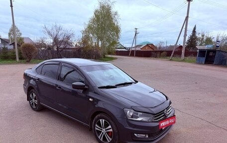 Volkswagen Polo VI (EU Market), 2017 год, 799 000 рублей, 2 фотография