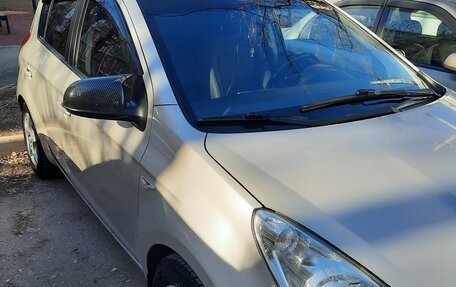 Hyundai i20 IB рестайлинг, 2009 год, 500 000 рублей, 16 фотография