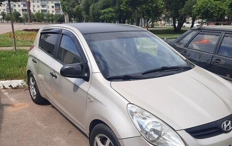 Hyundai i20 IB рестайлинг, 2009 год, 500 000 рублей, 18 фотография